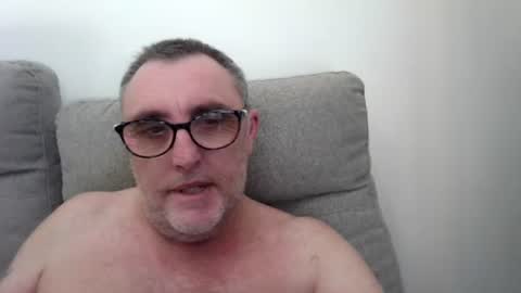 aussie_ozzie online show from 08.04.26