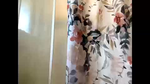 Milf4u online show from 12.17.25