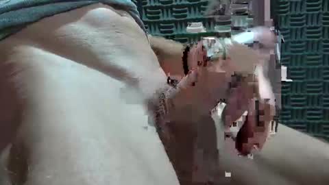 Snapshot of aussieraz chatting on 12.08.24 aussieraz online show from 12.08.24