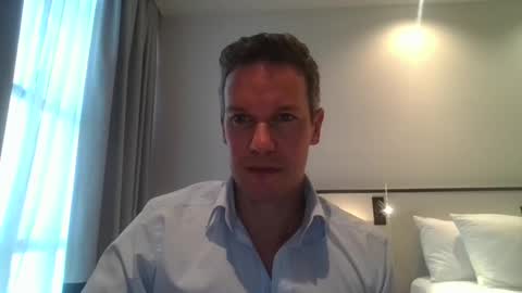 aussiesurfer0000 online show from 02.10.25