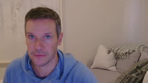 aussiesurfer0000 online show from 04.22.26