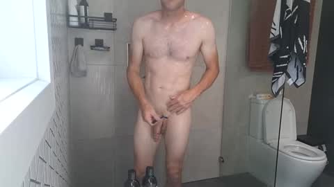 Snapshot of aussieweapon chatting on 12.22.24 Nick online show from 12.22.24