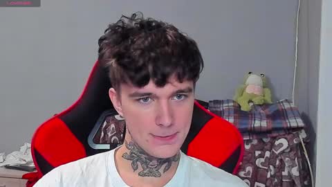 Snapshot of austen_milker chatting on 01.14.25 Austen online show from 01.14.25