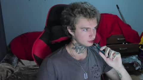 Snapshot of austen_milker chatting on 11.01.25 Austen online show from 11.01.25