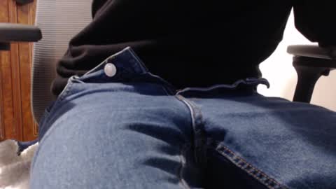 Snapshot of austin_breaker chatting on 02.08.26 austin_breaker online show from 02.08.26