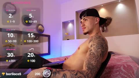 Snapshot of austin_collinss chatting on 12.24.24 AUSTIN online show from 12.24.24