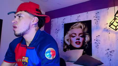 Snapshot of austin_collinss chatting on 02.27.25 AUSTIN online show from 02.27.25