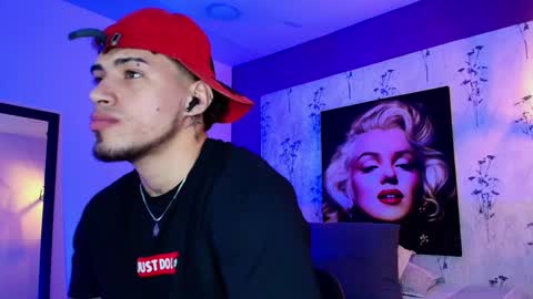 Snapshot of austin_collinss chatting on 02.28.25 AUSTIN online show from 02.28.25