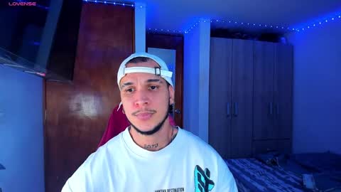 A online show from 01.03.25