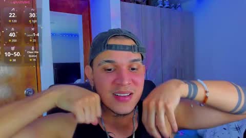 A online show from 09.11.25