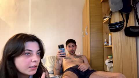 Snapshot of austinavril chatting on 11.29.25 austinavril online show from 11.29.25