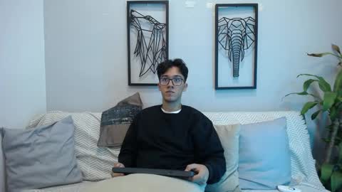 austinreeds online show from 11.04.25