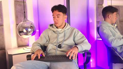 austinreeds online show from 06.01.26