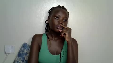 Snapshot of autumnbeagle chatting on 11.02.25 autumnbeagle online show from 11.02.25