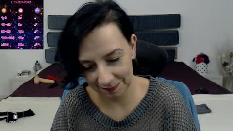 AutumnOpal online show from 01.12.25