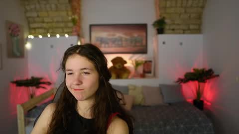 ava taylor18 online show from 02.19.25