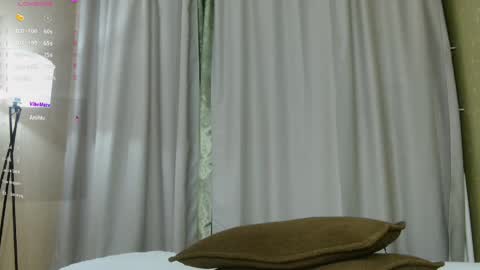 avaobierne online show from 04.18.26