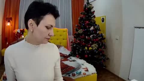 avasaturnian online show from 12.16.25