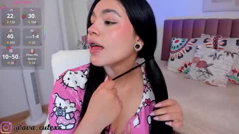 Ava  online show from 11.29.25