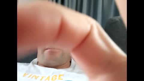 Snapshot of averagejoe2025 chatting on 03.06.25 averagejoe2025 online show from 03.06.25