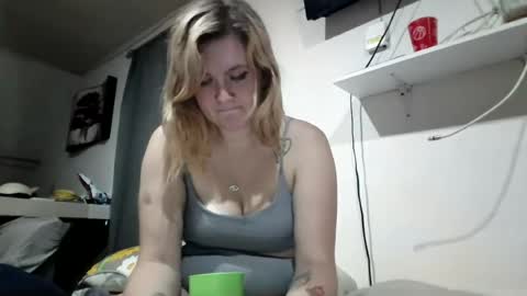 Avery Doll online show from 06.18.26