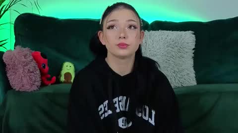 AveryWillow online show from 09.25.25