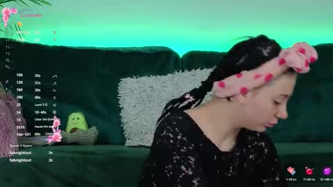 AveryWillow online show from 09.29.25