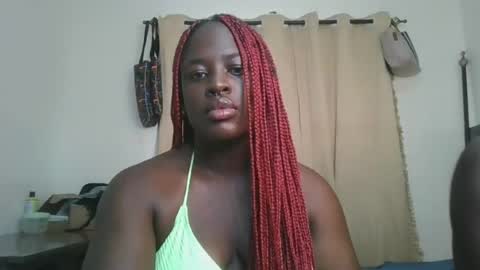 avian_babe1 online show from 06.28.26
