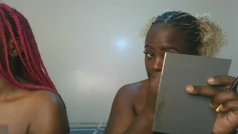 avian_babe1 online show from 07.14.26