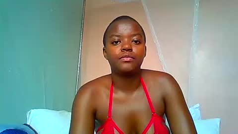 avril254 online show from 02.12.25