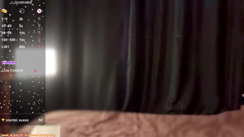 avril_pearly_ online show from 03.07.26