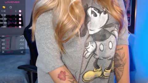 Avrill Morgan online show from 02.06.25