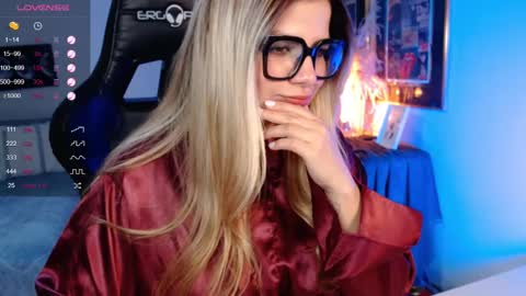 Avrill Morgan online show from 02.28.25