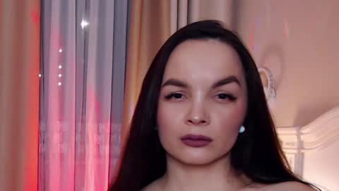 Avrora Inst online show from 11.17.25