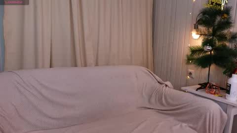 aweryuwu online show from 12.18.25