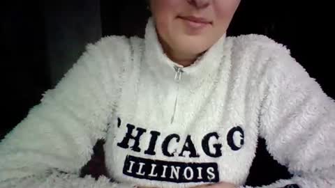 Snapshot of awesomeladyy chatting on 12.28.24 awesomeladyy online show from 12.28.24