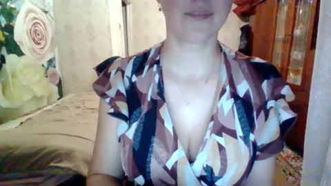 Snapshot of awesomeladyy chatting on 01.15.25 awesomeladyy online show from 01.15.25