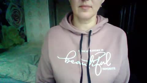 Snapshot of awesomeladyy chatting on 01.18.25 awesomeladyy online show from 01.18.25