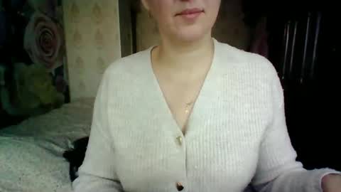 Snapshot of awesomeladyy chatting on 02.02.25 awesomeladyy online show from 02.02.25