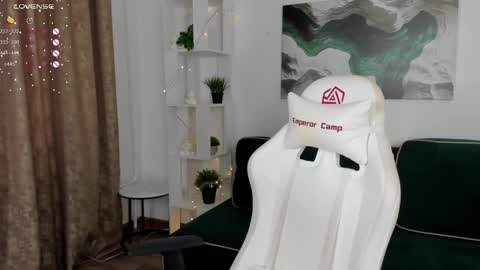 Emily online show from 02.28.25