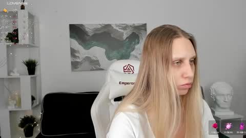 Emily online show from 03.05.25