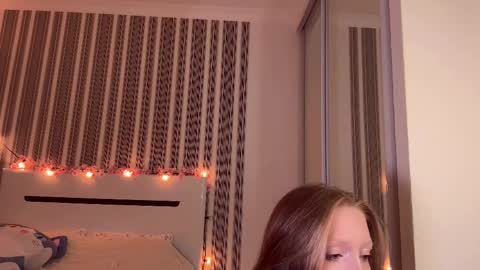 Aurora online show from 11.17.25