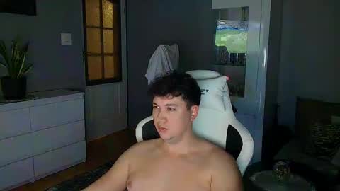 Artur online show from 02.13.25