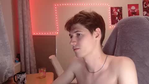 Snapshot of axel_0ne chatting on 02.12.26 axel_0ne online show from 02.12.26