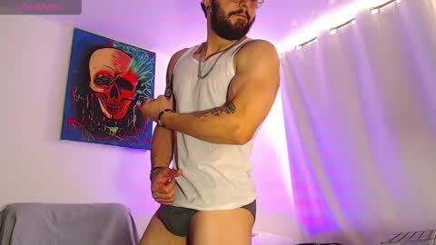 Snapshot of axel_7070 chatting on 05.31.26 Independiente Model online show from 05.31.26