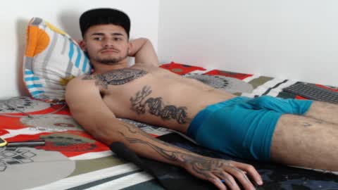 Axel online show from 01.17.25