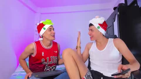 AXEL online show from 12.18.25