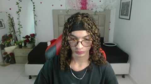 Axel online show from 06.08.26