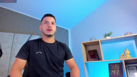 axel_grey_ online show from 03.31.26