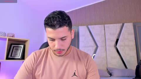 axel_grey_ online show from 04.12.26